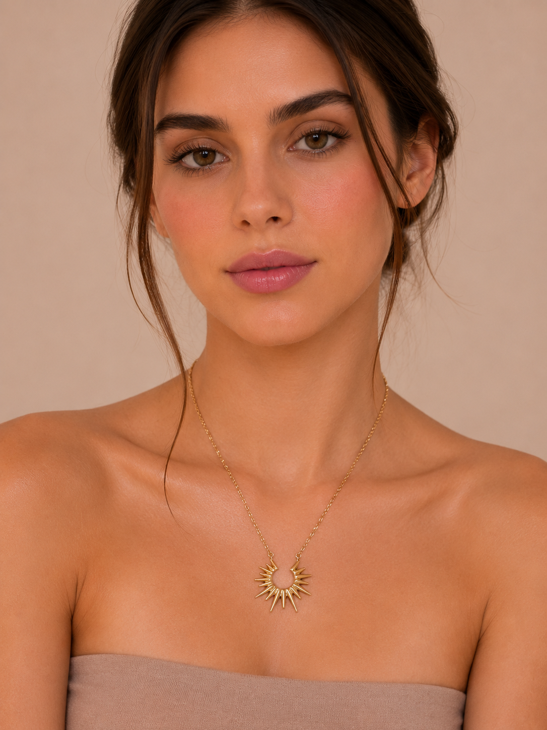Solaris Necklace - Image 2
