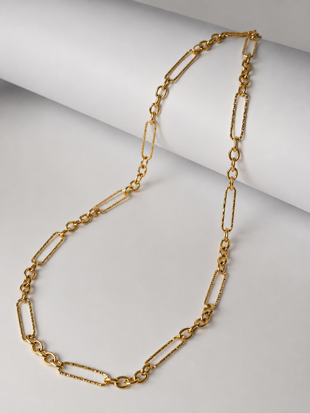 Valentina Chain Necklace